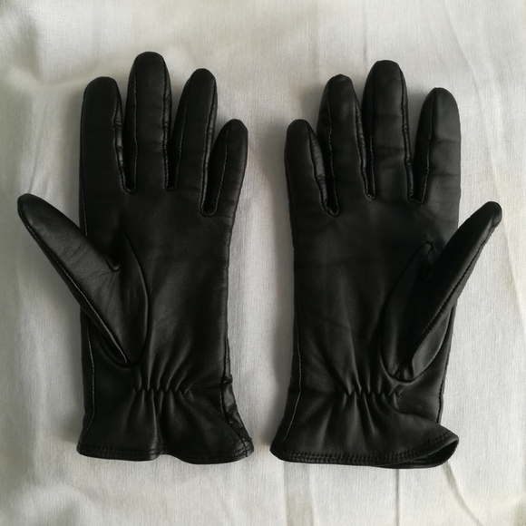 * Charter Club Cashmere Lined Leather Tech Gloves - Picture 7 of 8